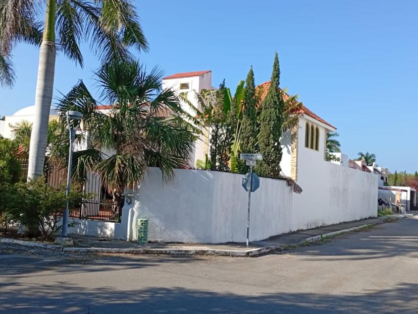 Foto 0 de CASA EN ESQUINA EN VENTA EN GRAN SANTA FE CON AMPLIACIÓN Y ALBERCA. | Id nn-st1000406