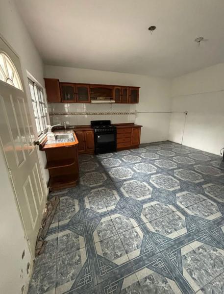 CASA EN VENTA CERCA PLAZA AMERICAS