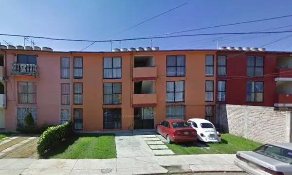 Se Vende Dpto. de Recuperción Bancria en Ret. Bosque de Guayabas, Bosques del Valle 2a secc Coacalco