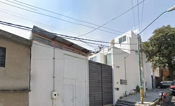 Se Vende Casa de Recuperación Bancaria en C. Tinum, Pedregal de Sn Nicolas, Tlalpan. CdMx