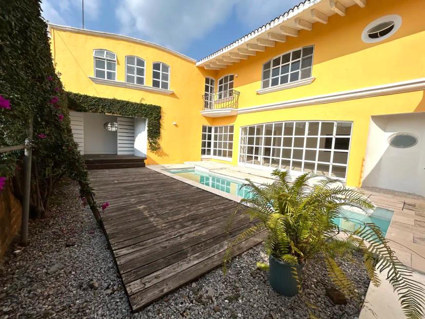 Foto 0 de Venta de casa en Vista Hermosa, Cuernavaca, Morelos | Id mx25-gu0214