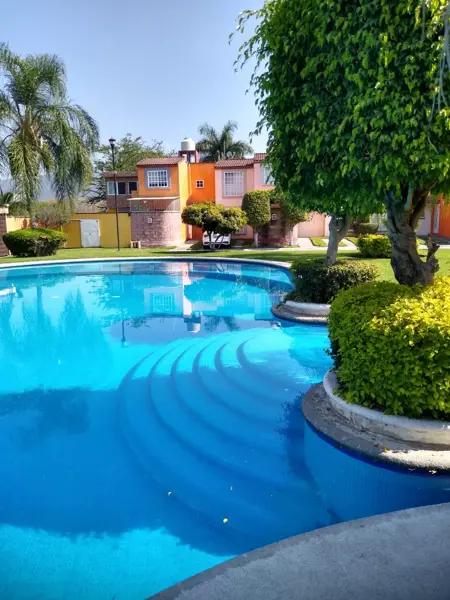 Linda casa en Tezoyuca.