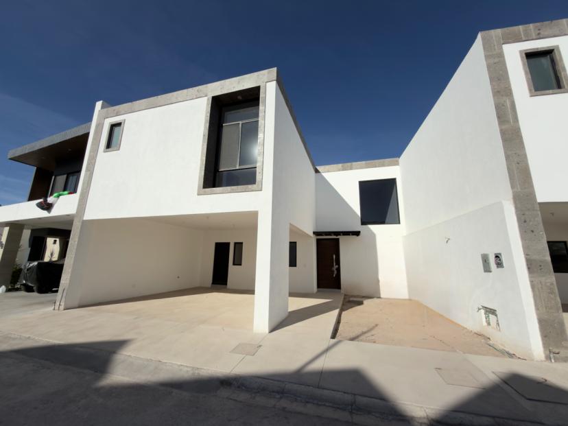 Foto 0 de Casa en venta en Los Viñedos, Torreón, Coahuila de Zaragoza | Id nn-yy1000176