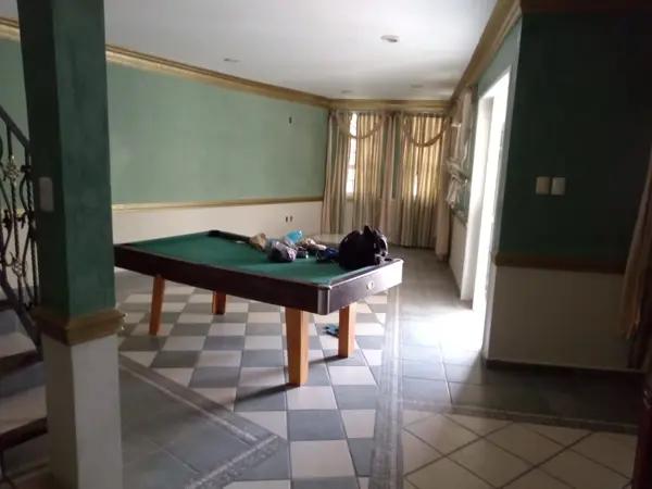 RENTA DE CASA CLIMATIZADA SIN AMUEBLAR DE 3 RECAMARAS EN ZONA CENTRICA IDEAL OFICINAS