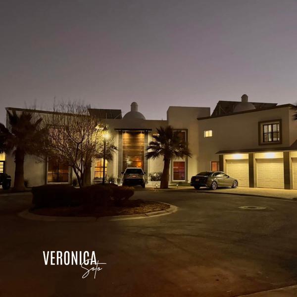 RESIDENCIA EN VENTA EN CERRADA DEL SOL 1, CAMPOS ELÍSEOS