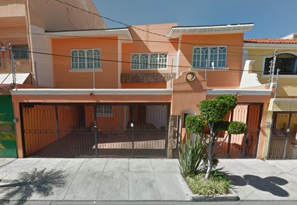 Casa en venta en Bosques de La Victoria, Guadalajara, Jalisco Casa en venta en Bosques de La Victoria, Guadalajara, Jalisco