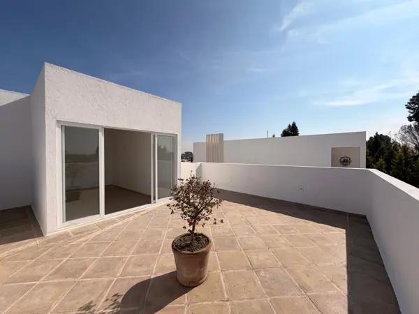 VENTA DEPARTAMENTO, EN SEGUNDO PISO CON ROOF GARDEN PRIVADO, EN SAN PEDRO CHOLULA, PUEBLA