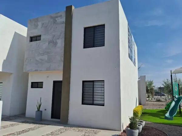 Casa en Venta en Fraccionamiento Residencial Nogalera, Gómez Palacio