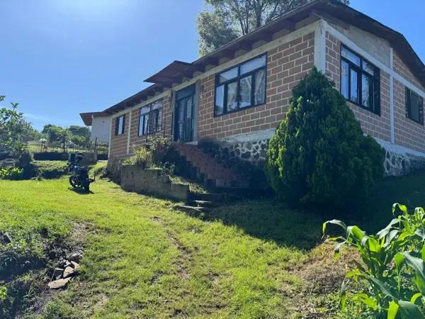 MFB-CASA TIPO CABAÑA EN VALLE DE BRAVO PIPIOLTEPEC BUEN PRECIO