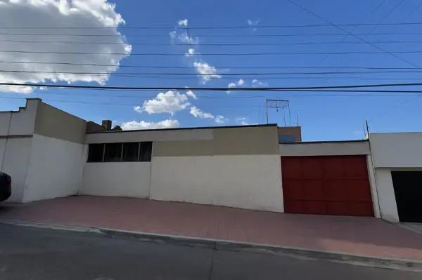 BODEGA EN VENTA EN EL CENTRO DE LA CIUDAD BODEGA EN VENTA EN EL CENTRO DE LA CIUDAD