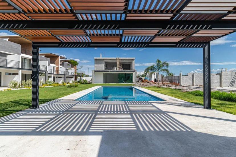 Foto 0 de Casa con jardín?? alberca ??????? y vigilancia las 24hrs ??????? $3,280,000 ?? | Id mx25-qe3666