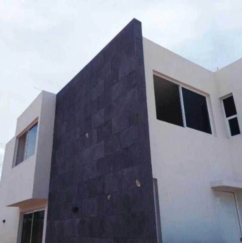 Foto 0 de CASA EN VENTA ATRAS DEL SANT JOSEPH XILOTZINGO | Id nn-qv1000122