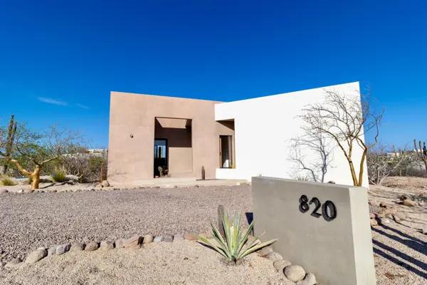 Casa en Venta con Vista al Mar en El Centenario, La Paz