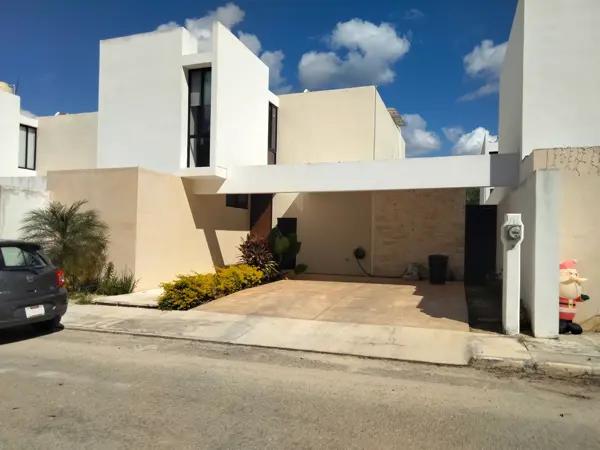 VENTA: CASA EN PRADERAS DEL MAYAB FRENTE A PARQUE | 3 RECAMARAS + ESTUDIO | PISCINA | AMENIDADES VENTA: CASA EN PRADERAS DEL MAYAB FRENTE A PARQUE | 3 RECAMARAS + ESTUDIO | PISCINA | AMENIDADES