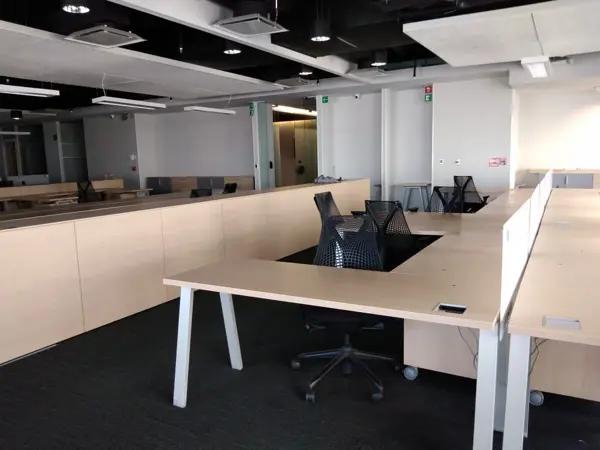 SE RENTA OFICINA CORPORATIVA AMUEBLADA EN SANTA FE