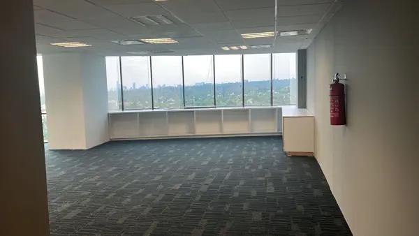 OFICINA EN RENTA – CORPORATIVO AAA, PALMAS