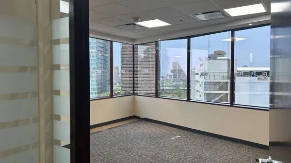 OFICINA ACONDICIONADA EN RENTA – CORREDOR PALMAS | CDMX OFICINA ACONDICIONADA EN RENTA – CORREDOR PALMAS | CDMX