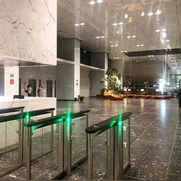 SE RENTA OFICINA CORPORATIVA EN SANTA FE