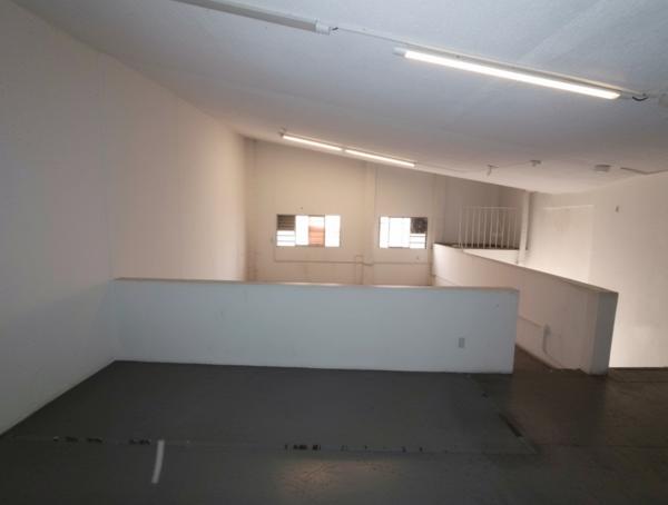 OFICINA / LOCAL / BODEGA EN VENTA  EN SATÉLITE