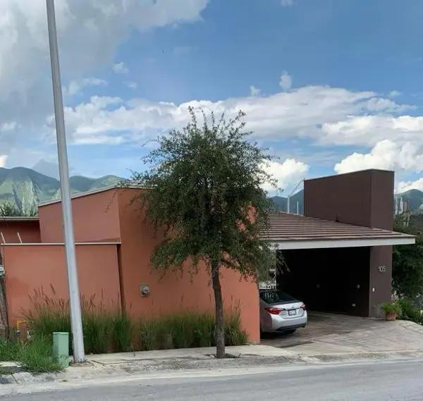 Casa en Venta en Carretera Nacional Monterrey Nuevo Leon