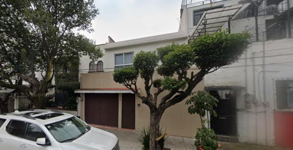 HERMOSA CASA EN LA COLONIA GUADALUPE INN, REMATE BANCARIO MARAVILLOSA OPORTUNIDAD.
