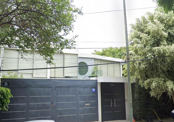 HERMOSA CASA CON USO DE SUELO COMERCIAL EN LA COLONIA INSURGENTES SAN BORJA EXCELENTE OPORTUNIDAD. HERMOSA CASA CON USO DE SUELO COMERCIAL EN LA COLONIA INSURGENTES SAN BORJA EXCELENTE OPORTUNIDAD.