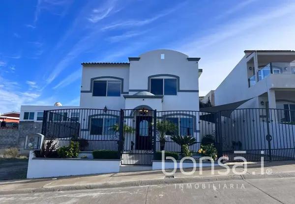 Casa en VENTA con o sin muebles en Colinas del Sauzal
