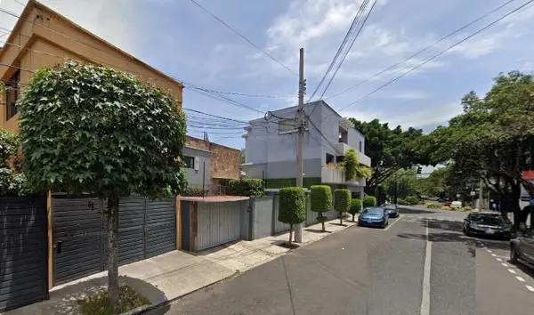 Oportunidad de Inversión: Casa en Remate en San José Insurgentes, Ciudad de México