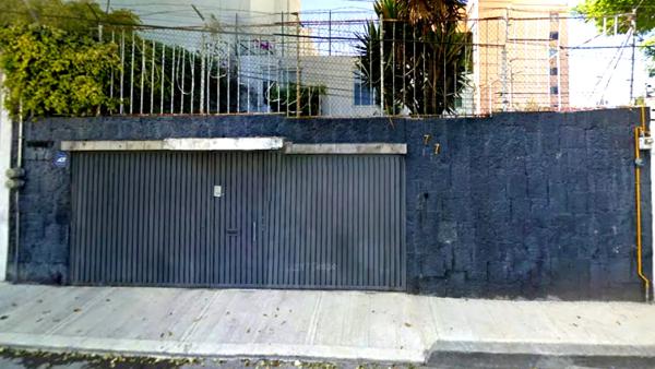 Casa en Remate Bancario en San José Insurgentes, Benito Juárez – Espaciosa y Bien Ubicada