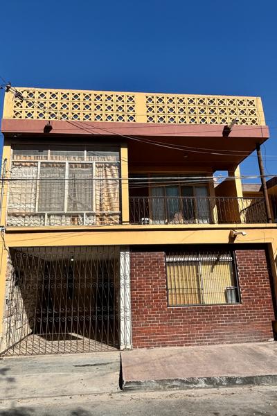 CASA EN VENTA EN COL LOS FRESNOS ZONA LINDAVISTA