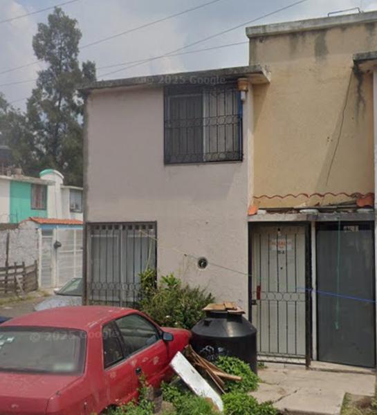 Casa en venta en La Azucena, El Salto, Jalisco - Excelente ubicación cerca de servicios clave