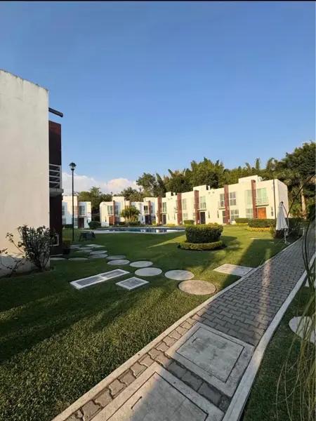 Casa en renta en Jiutepec; gran ubicación.