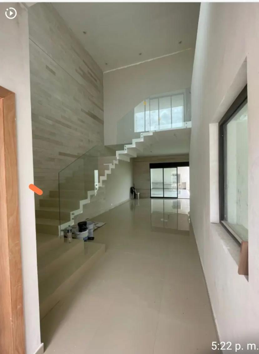Foto 0 de Excelente Residencia en Venta en Las Viñas con recamara en planta baja y una muy amplia y agradable | Id nn-wm1000127