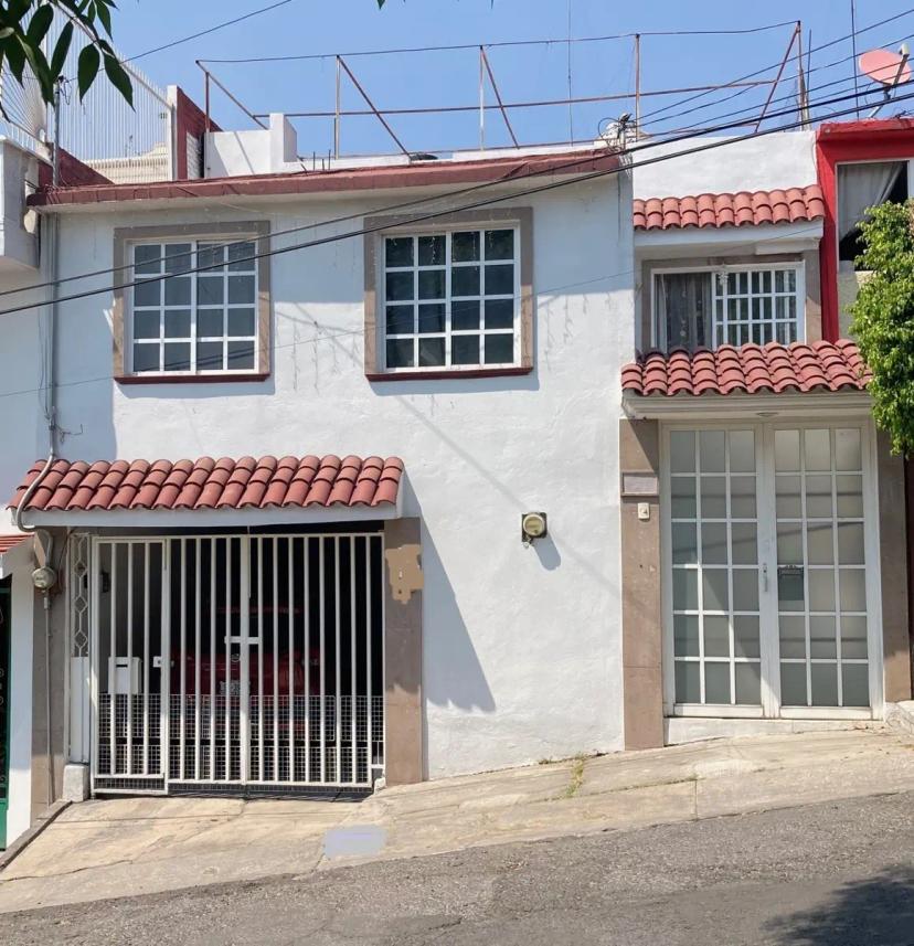 Foto 0 de Venta de casa en Pedregal de Atizapán | Id nn-rj1000137