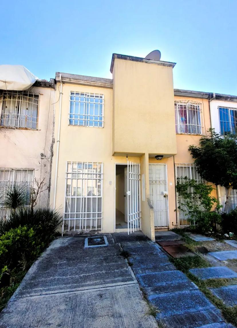 Foto 0 de Casa en venta en Fraccionamiento Hda. Santa Clara 1, zona Sur de la ciudad | Id nn-gqb889