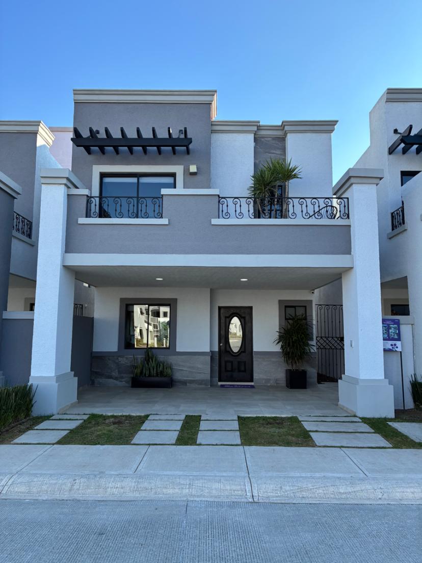 Foto 0 de Casa en Venta en Residencial Señeros, Zempoala: Oportunidad en Comunidad Cerrada | Id nn-gqc156