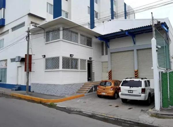 BODEGA EN RENTA EN LA COL CAMPESTRE VERACRUZ,VER.