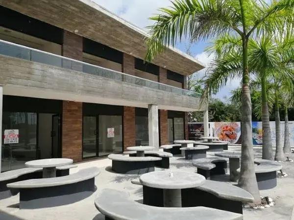 Local comercial en venta en Novillero, Boca del Río, con amplio estacionamiento