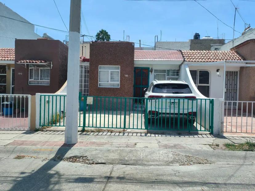 Foto 0 de Venta casa Res plaza Gpe | Id nn-gqc644