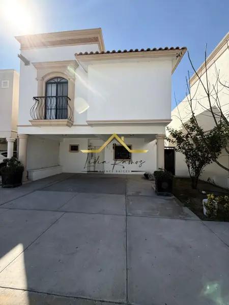 Casa amueblada en renta en Residencial Senderos, Torreón