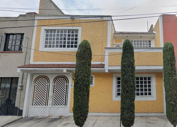 CASA EN AZCAPOTZALCO SAN ALVARO EN GRAN REMATE BANCARIO