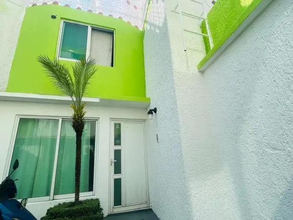 VENTA CASA 4 RECAMARAS, 3 BAÑOS, CON TERRAZA, ZONA ROMERO VARGAS, CUAUTLANCINGO, SANCTORUM Y VW VENTA CASA 4 RECAMARAS, 3 BAÑOS, CON TERRAZA, ZONA ROMERO VARGAS, CUAUTLANCINGO, SANCTORUM Y VW