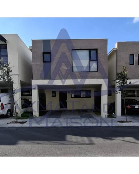 Casa en Recuperación Bancaria | En Ferrara Residencial Nuevo León | Solo Recursos Propios