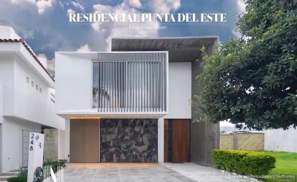 CASA BOSQUE  EN PUNTA DEL ESTE