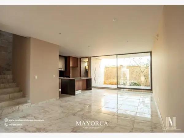 MAYORCA RESIDENCIAL