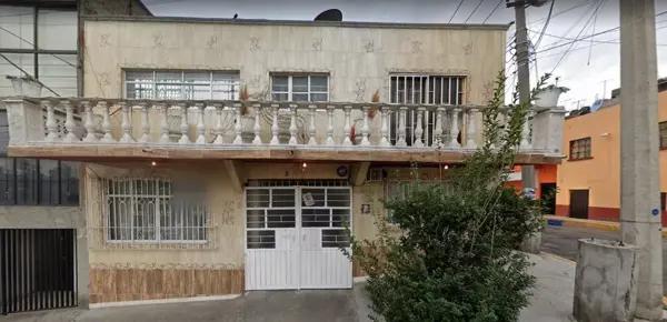 Casa en Remate Bancario  en Bellavista, Álvaro Obregón