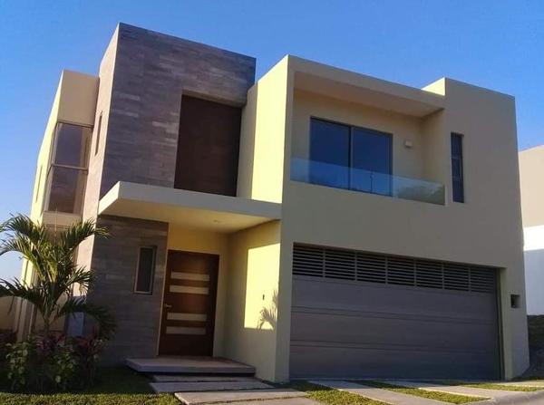 CASA EN VENTA EN PUNTA TIBURÓN