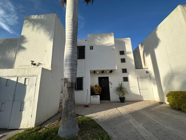 SE VENDE CASA EN LAS ETNIAS TORREÓN