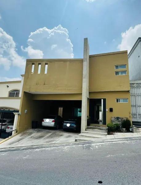 Casa en venta en Dinastía San Jerónimo en Monterrey Casa en venta en Dinastía San Jerónimo en Monterrey