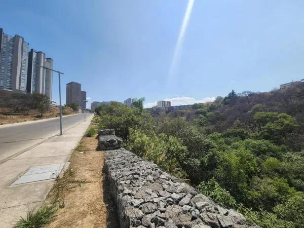 Terreno residencial en venta en Bosque Real en Ciudad de México